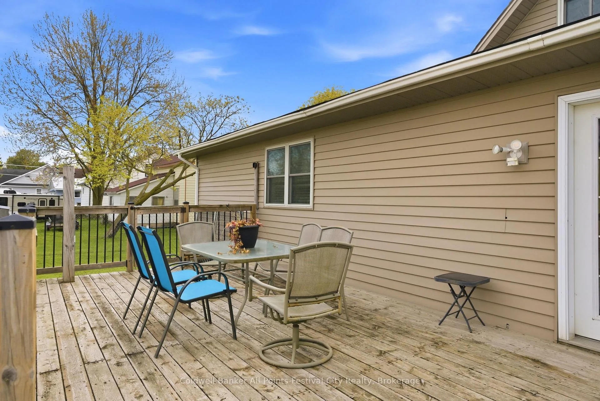 Photo 43 of 83 Jarvis Street, Huron East, Seaforth — HOMEH