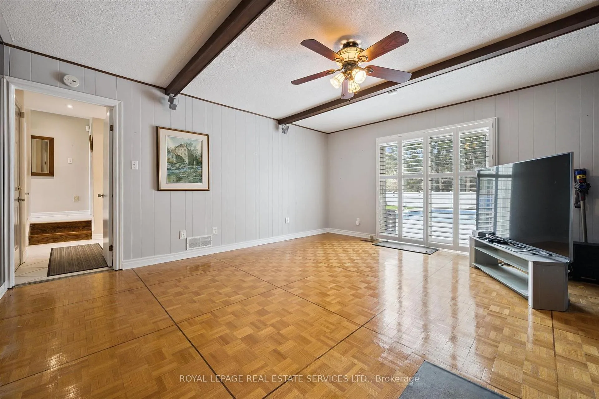 Photo 21 of 258 Sunrise Crescent, Oakville, Bronte — HOMEH