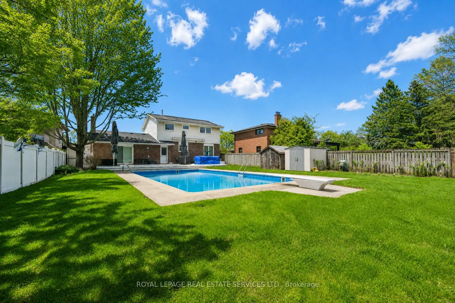 Photo 39 of 258 Sunrise Crescent, Oakville, Bronte — HOMEH