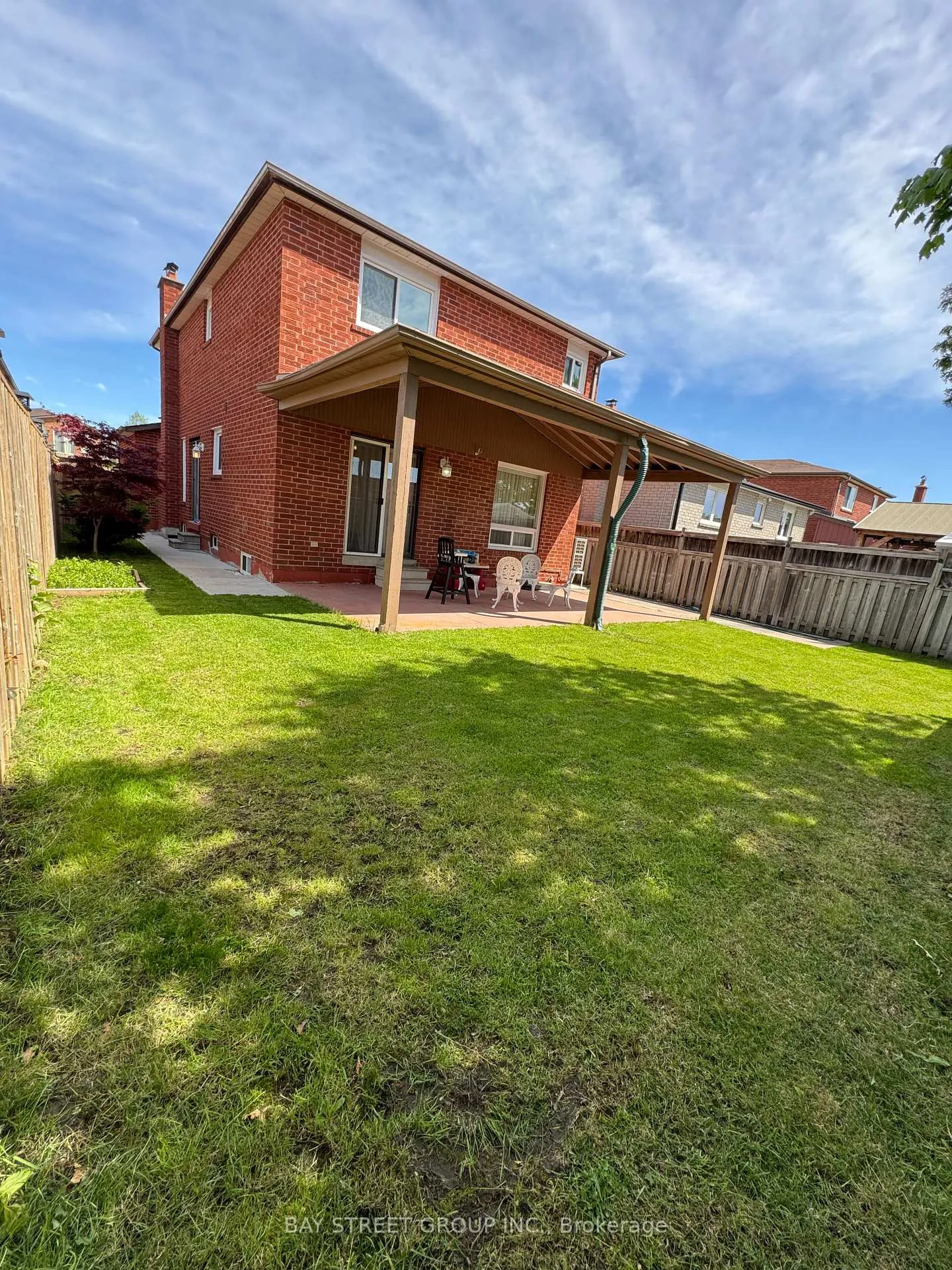 Photo 30 of 163 Oliver Lane, Vaughan, Maple — HOMEH