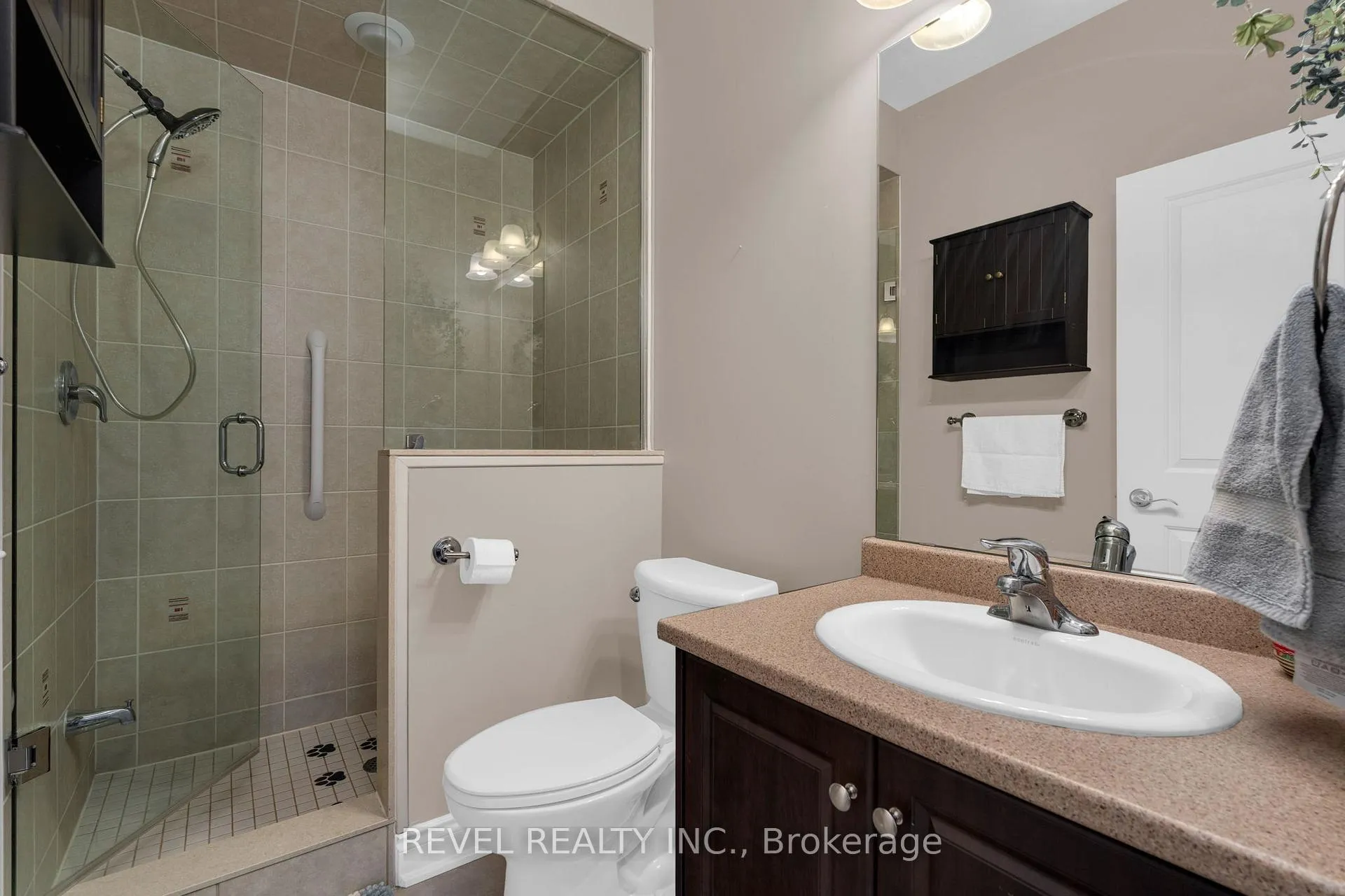 Photo 14 of 42 Sandy Coast Crescent, Wasaga Beach — HOMEH