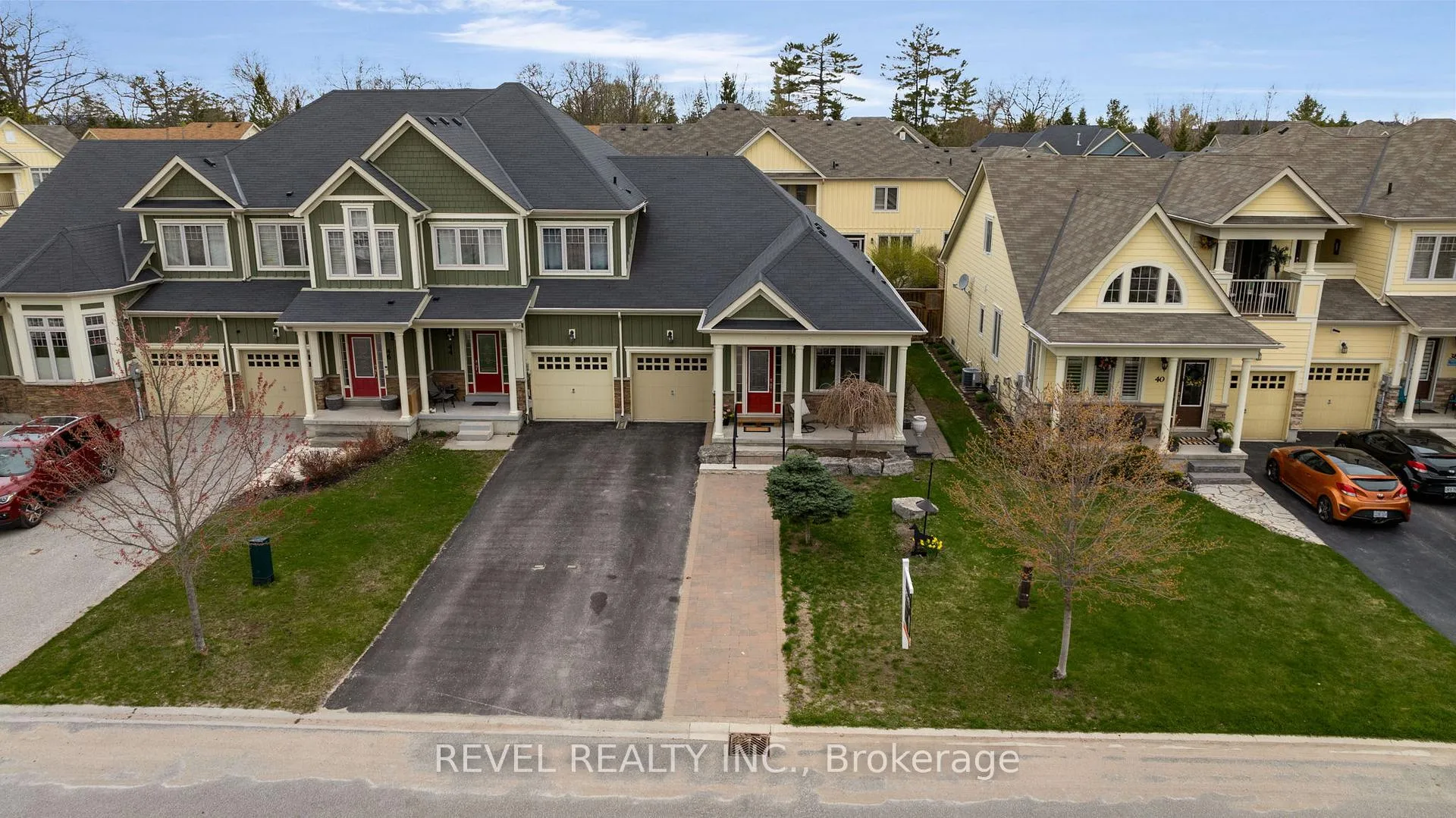 Photo 27 of 42 Sandy Coast Crescent, Wasaga Beach — HOMEH