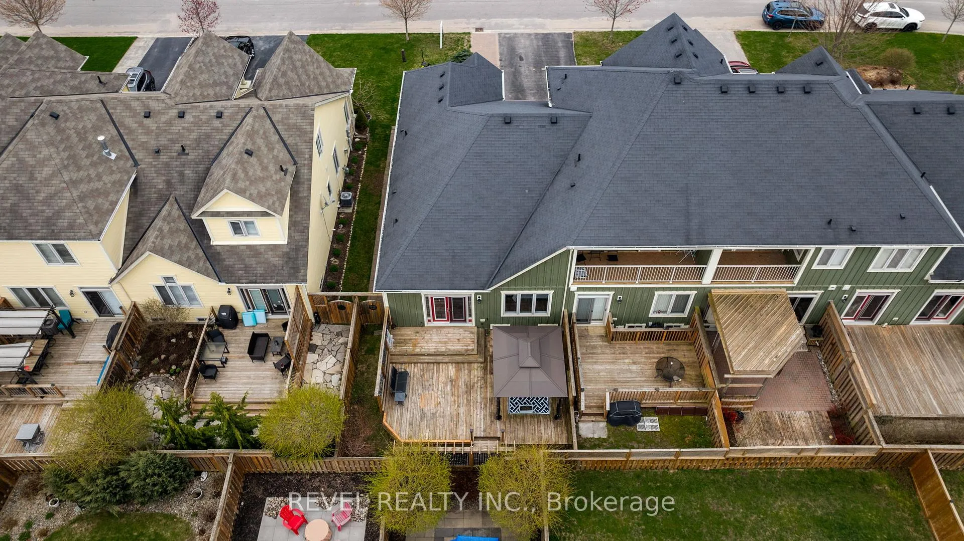 Photo 36 of 42 Sandy Coast Crescent, Wasaga Beach — HOMEH