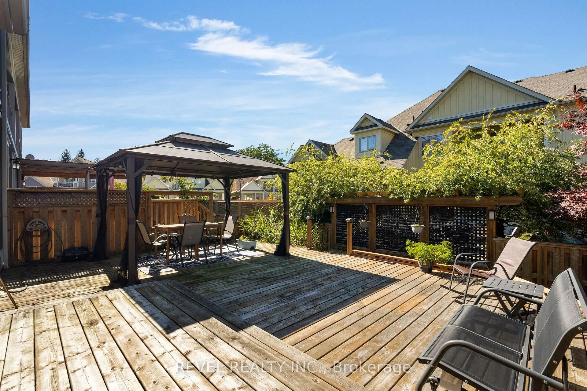 Photo 21 of 42 Sandy Coast Crescent, Wasaga Beach — HOMEH