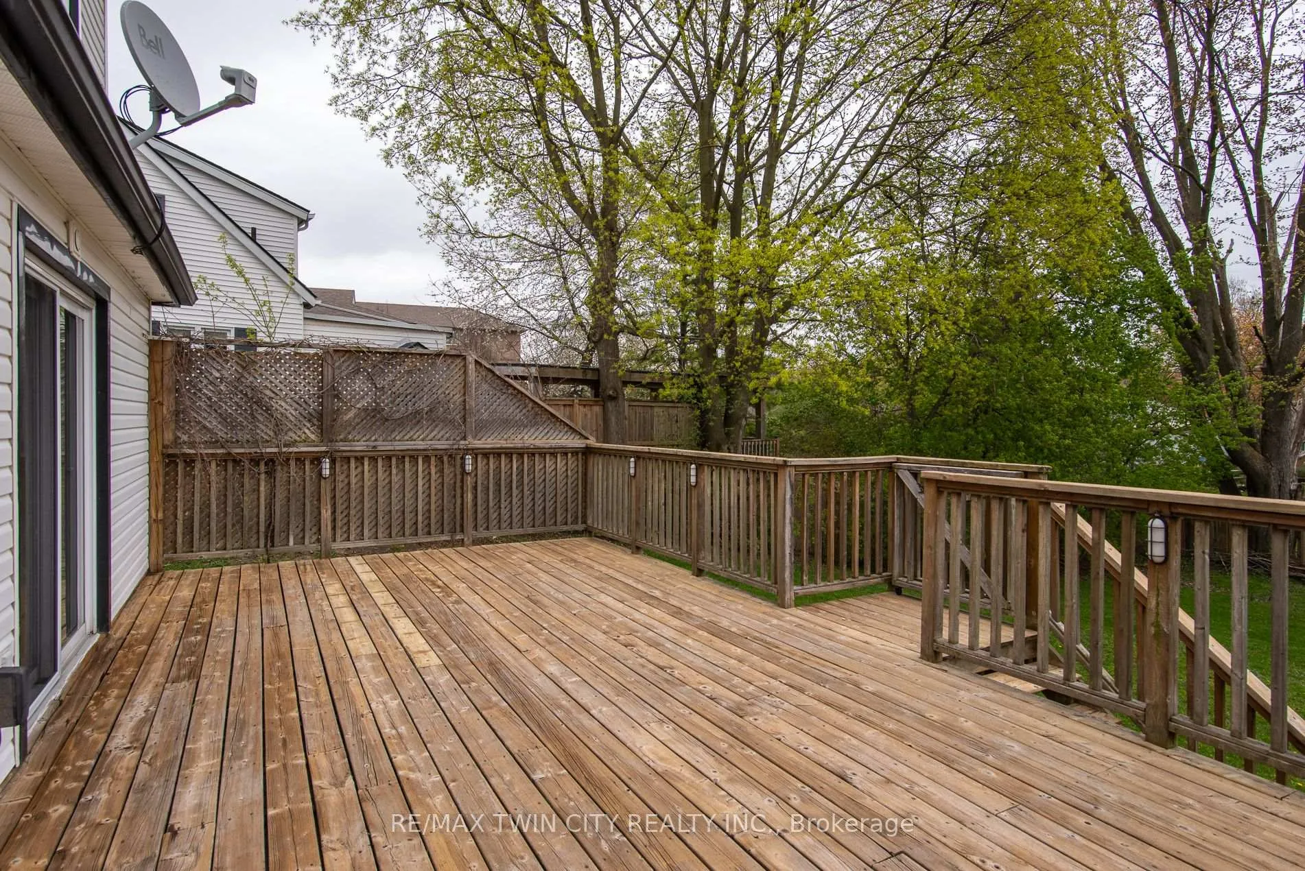 Photo 3 of 143 Bridgeport Road E, Waterloo — HOMEH