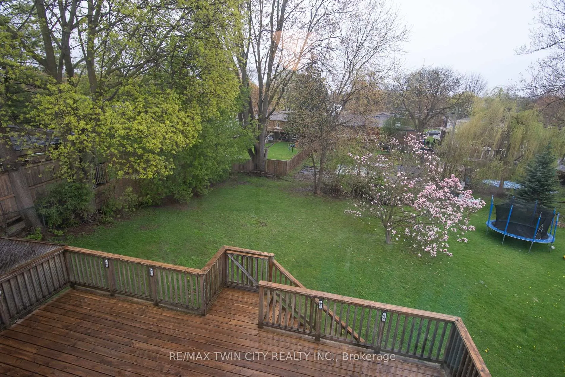Photo 15 of 143 Bridgeport Road E, Waterloo — HOMEH