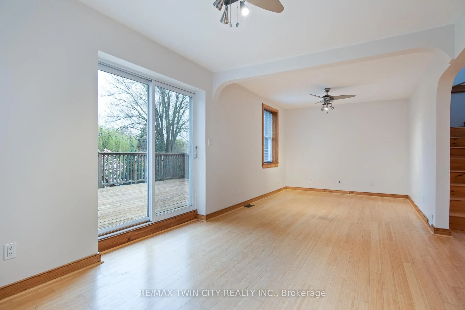 Photo 20 of 143 Bridgeport Road E, Waterloo — HOMEH