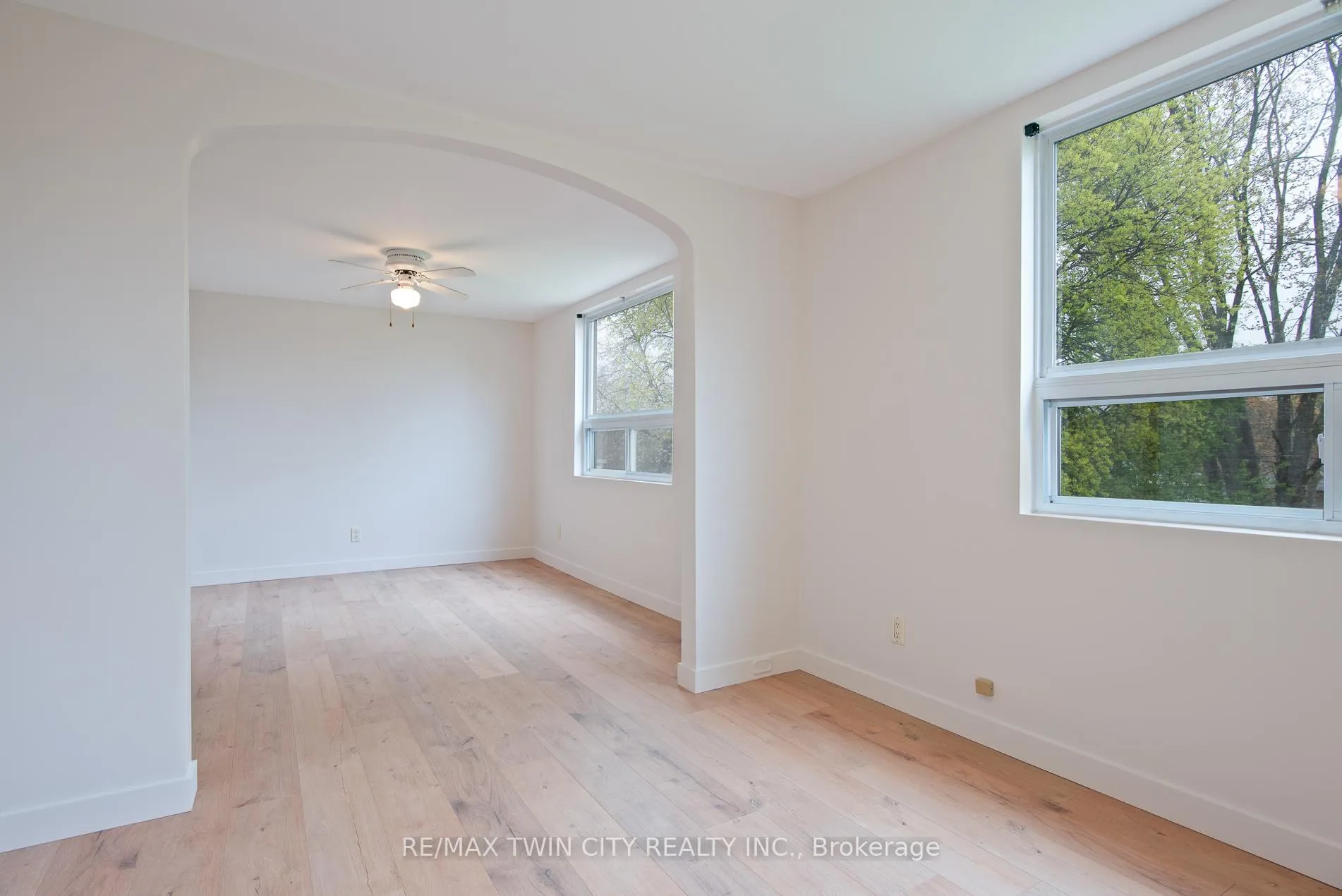 Photo 39 of 143 Bridgeport Road E, Waterloo — HOMEH