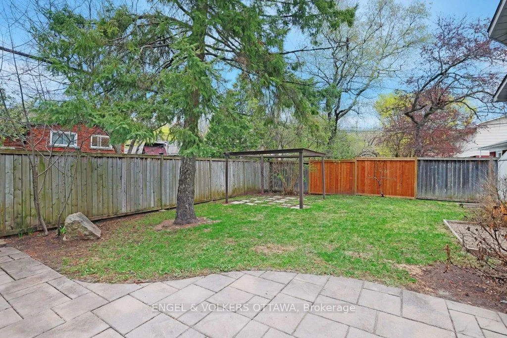 Photo 43 of 968 Arkell Street, Ottawa, Queensway Terrace North — HOMEH