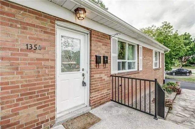Photo 2 of Unit Upper, 1354 Augustine Drive, Burlington, Mountainside — HOMEH