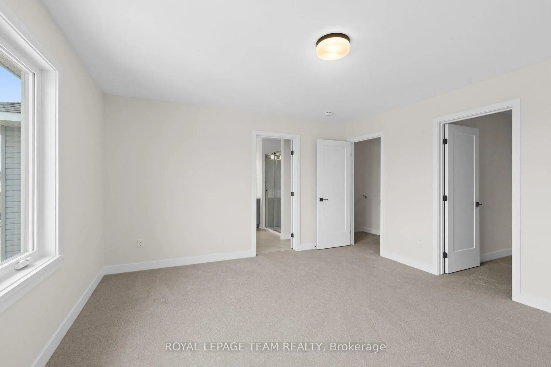 Photo 22 of 1027 Moore Street, Brockville — HOMEH