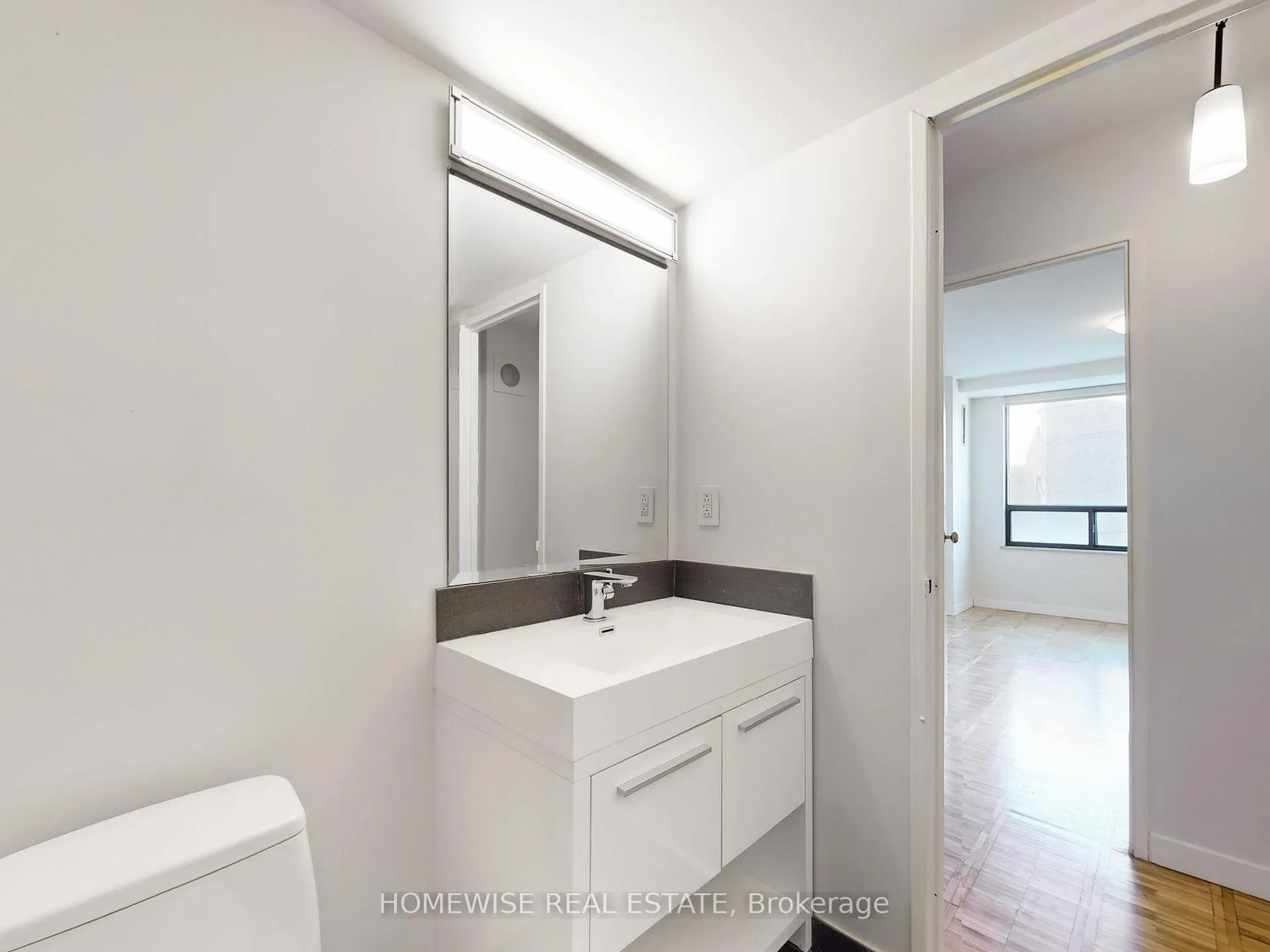 Photo 9 of Unit 401, 22 Shallmar Boulevard, Toronto, Forest Hill North — HOMEH