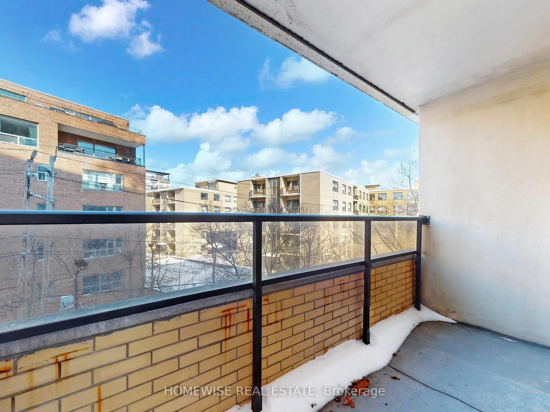 Photo 13 of Unit 401, 22 Shallmar Boulevard, Toronto, Forest Hill North — HOMEH