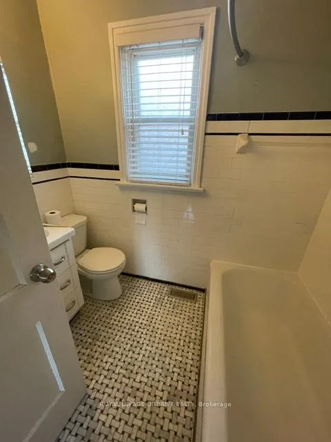 Photo 7 of Unit Main, 337 O'connor Drive, Toronto, East York — HOMEH