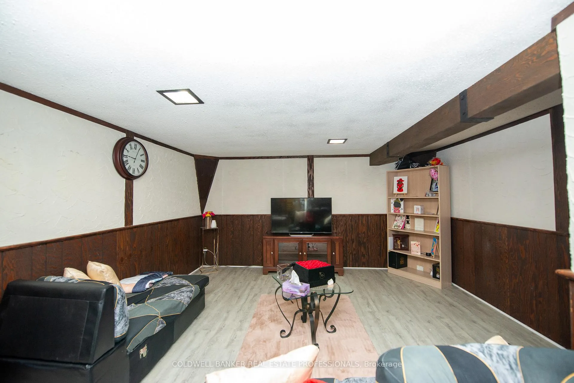 Photo 23 of 133 Clover Ridge Drive E, Ajax, South East — HOMEH