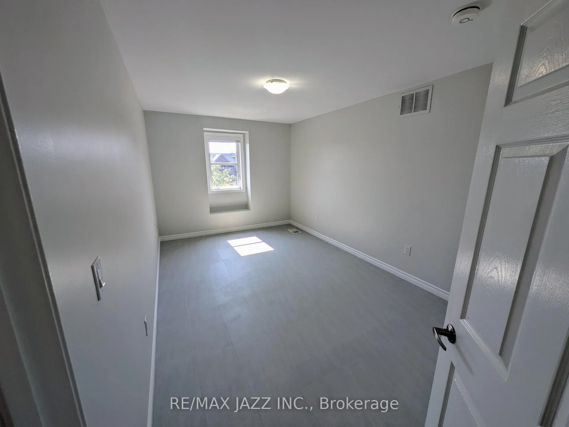 Photo 17 of Unit 202, 770 King Street E, Oshawa, Eastdale — HOMEH