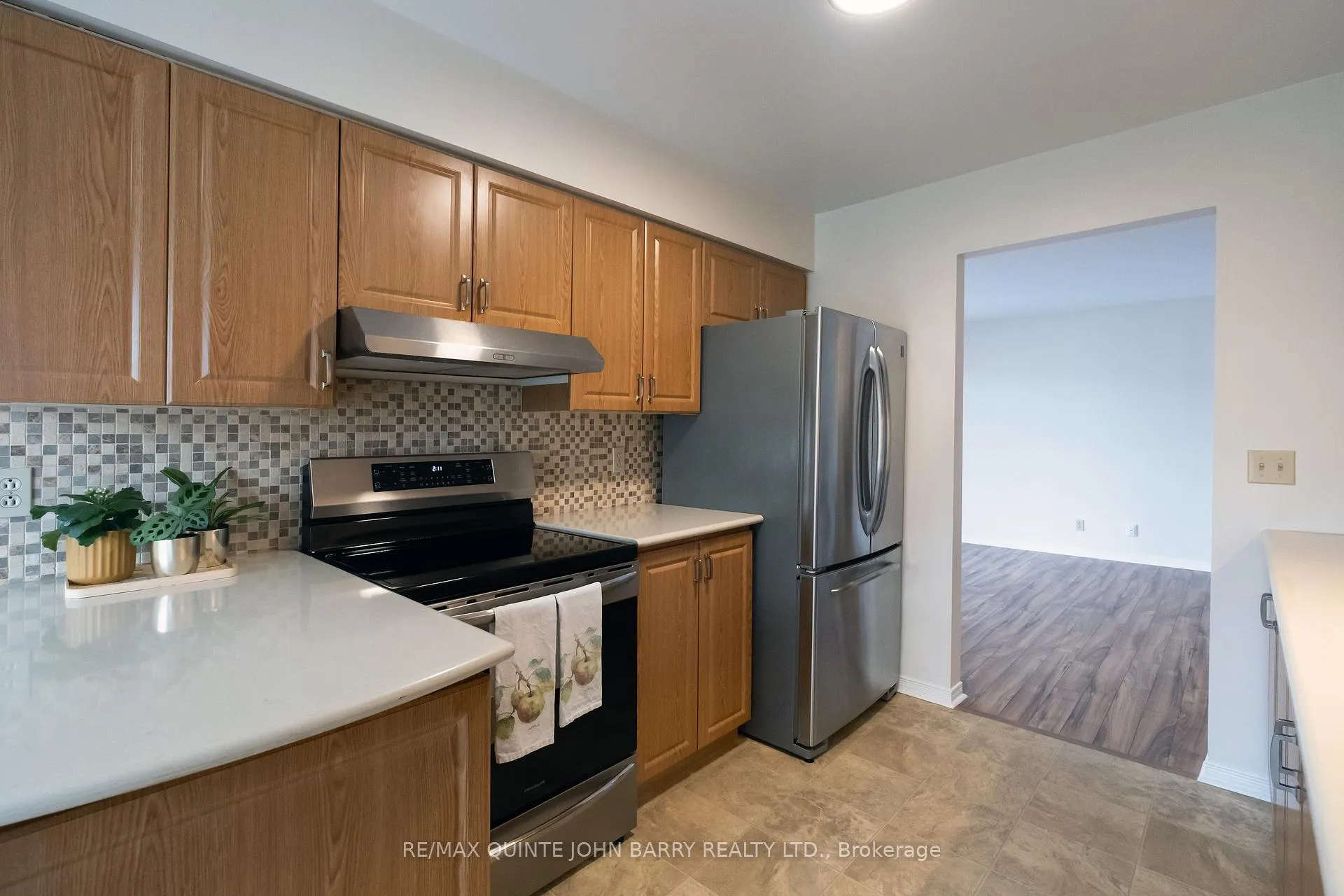 Photo 16 of 202-56 Tripp Boulevard, Quinte West, Trenton Ward — HOMEH