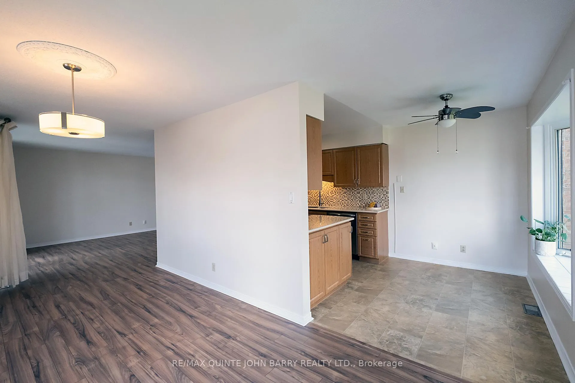Photo 19 of 202-56 Tripp Boulevard, Quinte West, Trenton Ward — HOMEH