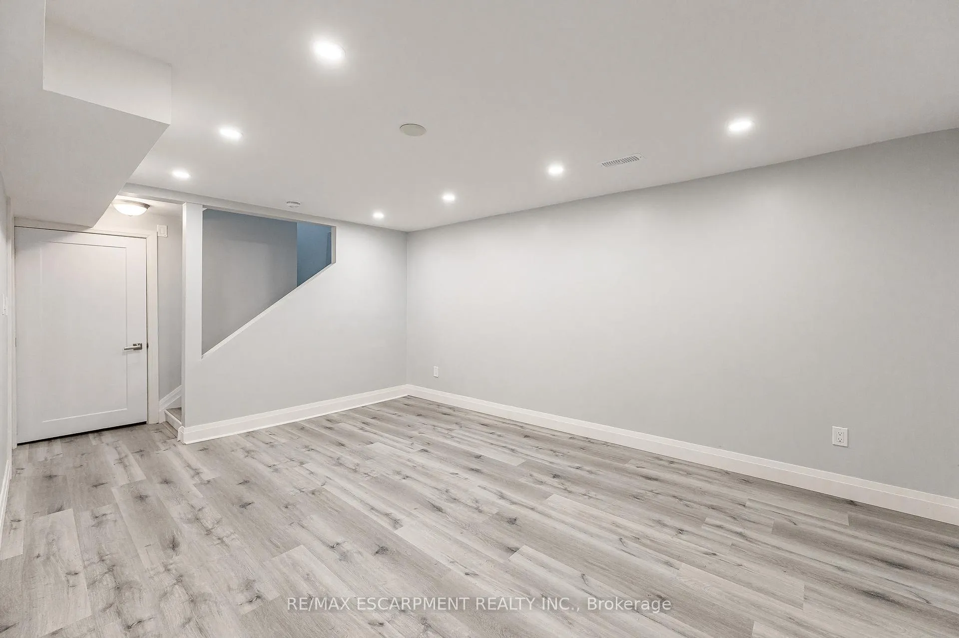 Photo 22 of 3 Benemar Court, Hamilton, Rushdale — HOMEH