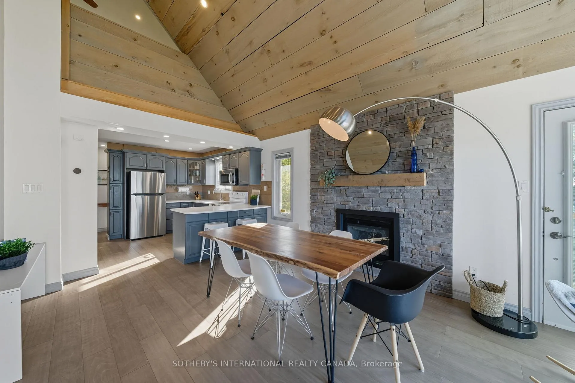 Photo 15 of 13 Sunset Drive, Haldimand, Nanticoke — HOMEH