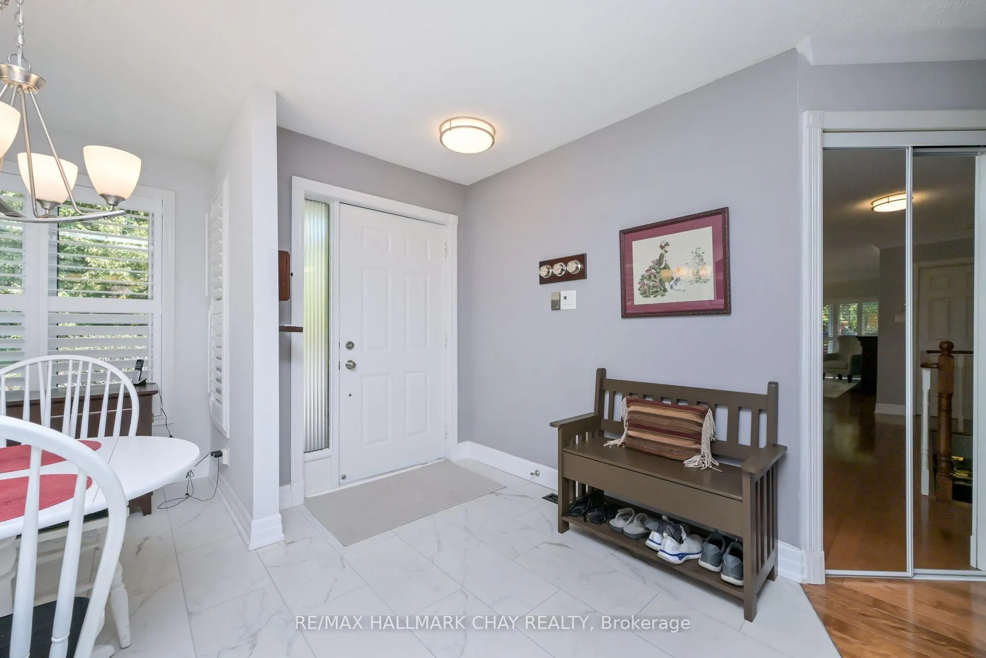 Photo 4 of 45 Green Briar Road, New Tecumseth, Rural New Tecumseth — HOMEH