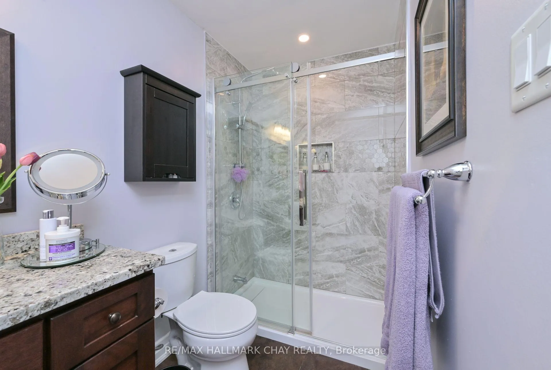 Photo 18 of 45 Green Briar Road, New Tecumseth, Rural New Tecumseth — HOMEH