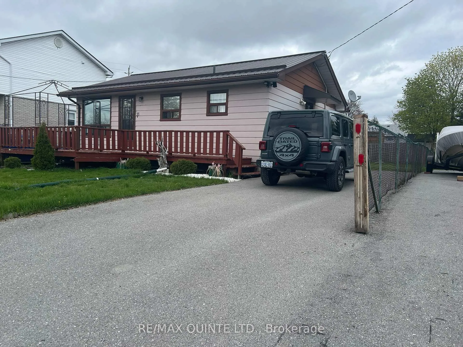 Photo 3 of 33 Ramsay Avenue, Quinte West, Trenton Ward — HOMEH
