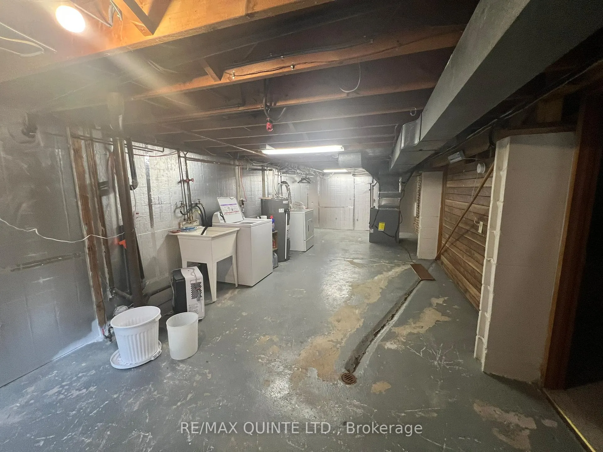 Photo 19 of 33 Ramsay Avenue, Quinte West, Trenton Ward — HOMEH