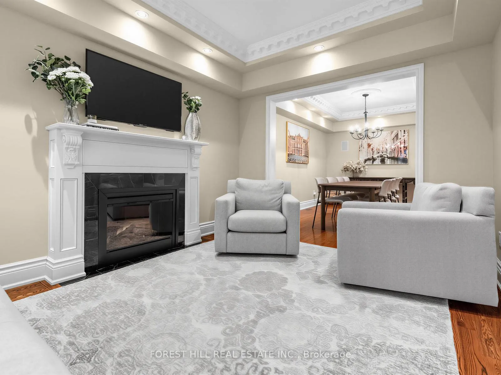 Photo 8 of 31 Latimer Avenue, Toronto, Lawrence Park South — HOMEH