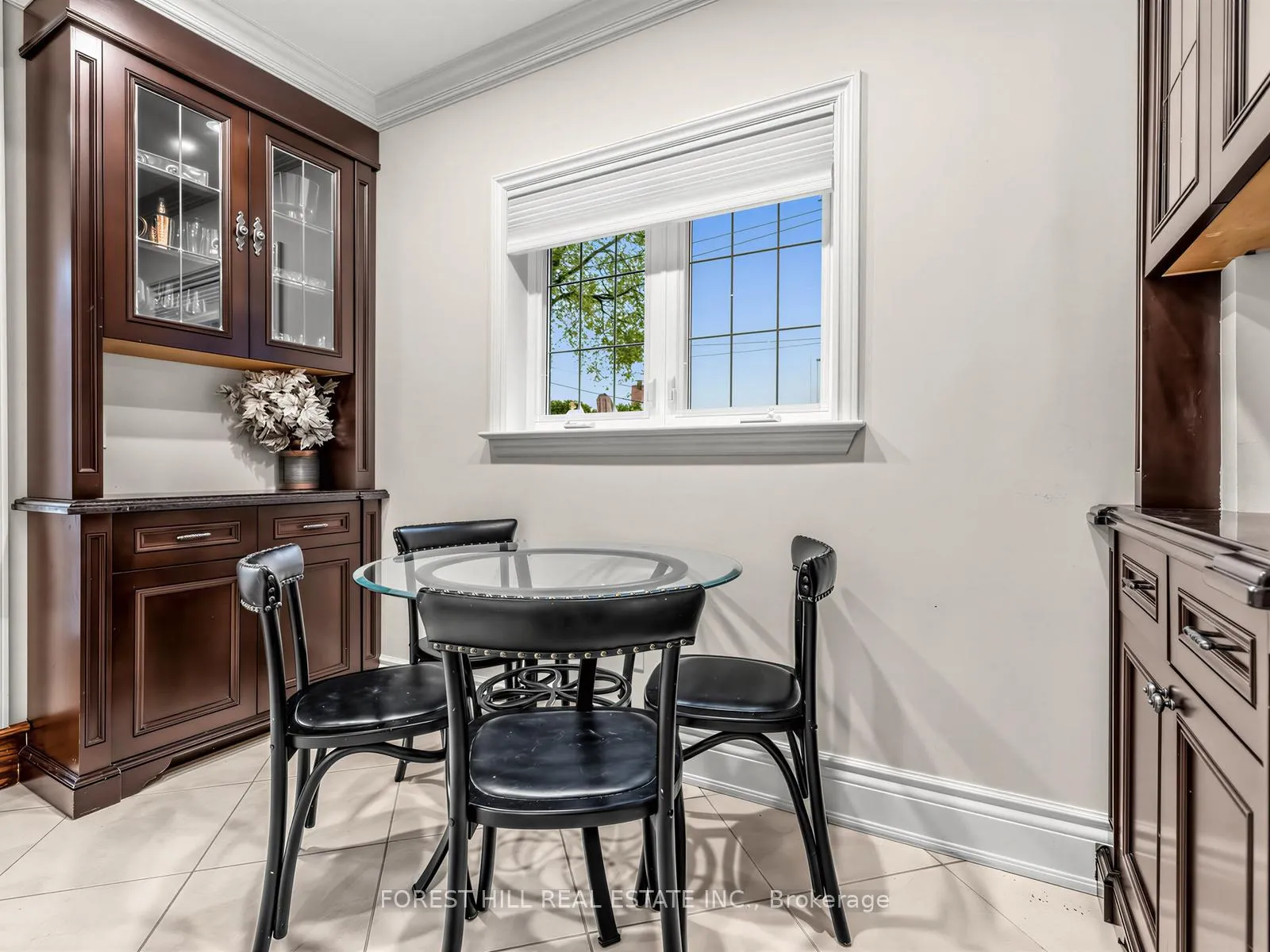 Photo 16 of 31 Latimer Avenue, Toronto, Lawrence Park South — HOMEH