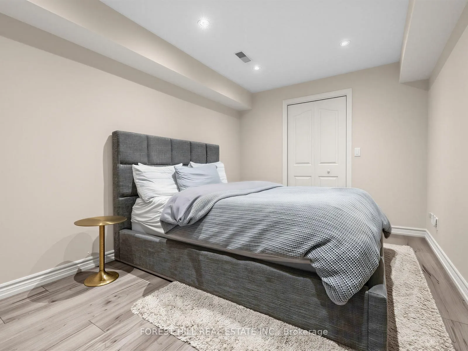 Photo 33 of 31 Latimer Avenue, Toronto, Lawrence Park South — HOMEH