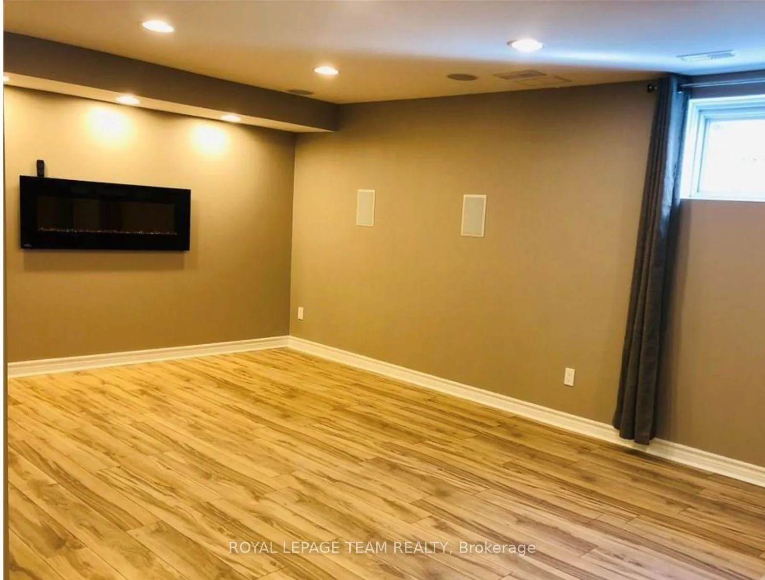 Photo 9 of 381 Celtic Ridge Crescent, Ottawa, Kanata - Morgan's Grant/South March — HOMEH