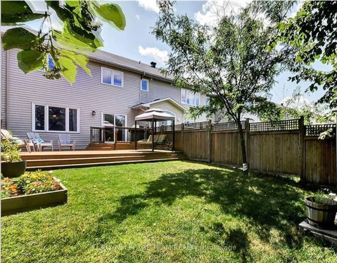 Photo 11 of 381 Celtic Ridge Crescent, Ottawa, Kanata - Morgan's Grant/South March — HOMEH