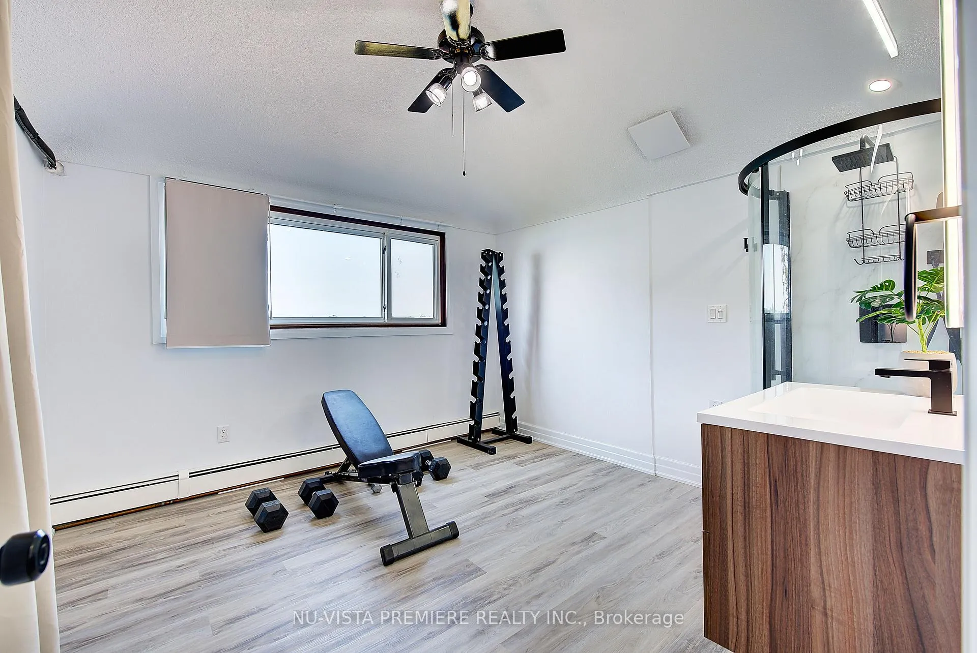 Photo 23 of 3943 Seaway Road, St. Clair — HOMEH