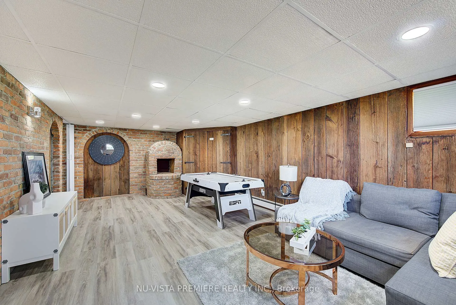 Photo 32 of 3943 Seaway Road, St. Clair — HOMEH