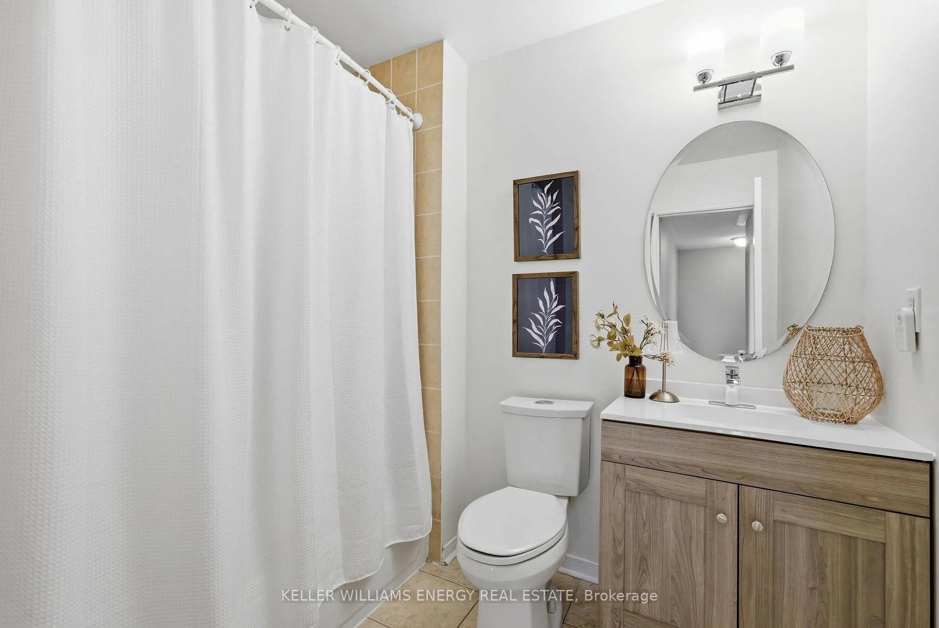 Photo 22 of 590 Brasswinds Trail, Oshawa, Pinecrest — HOMEH