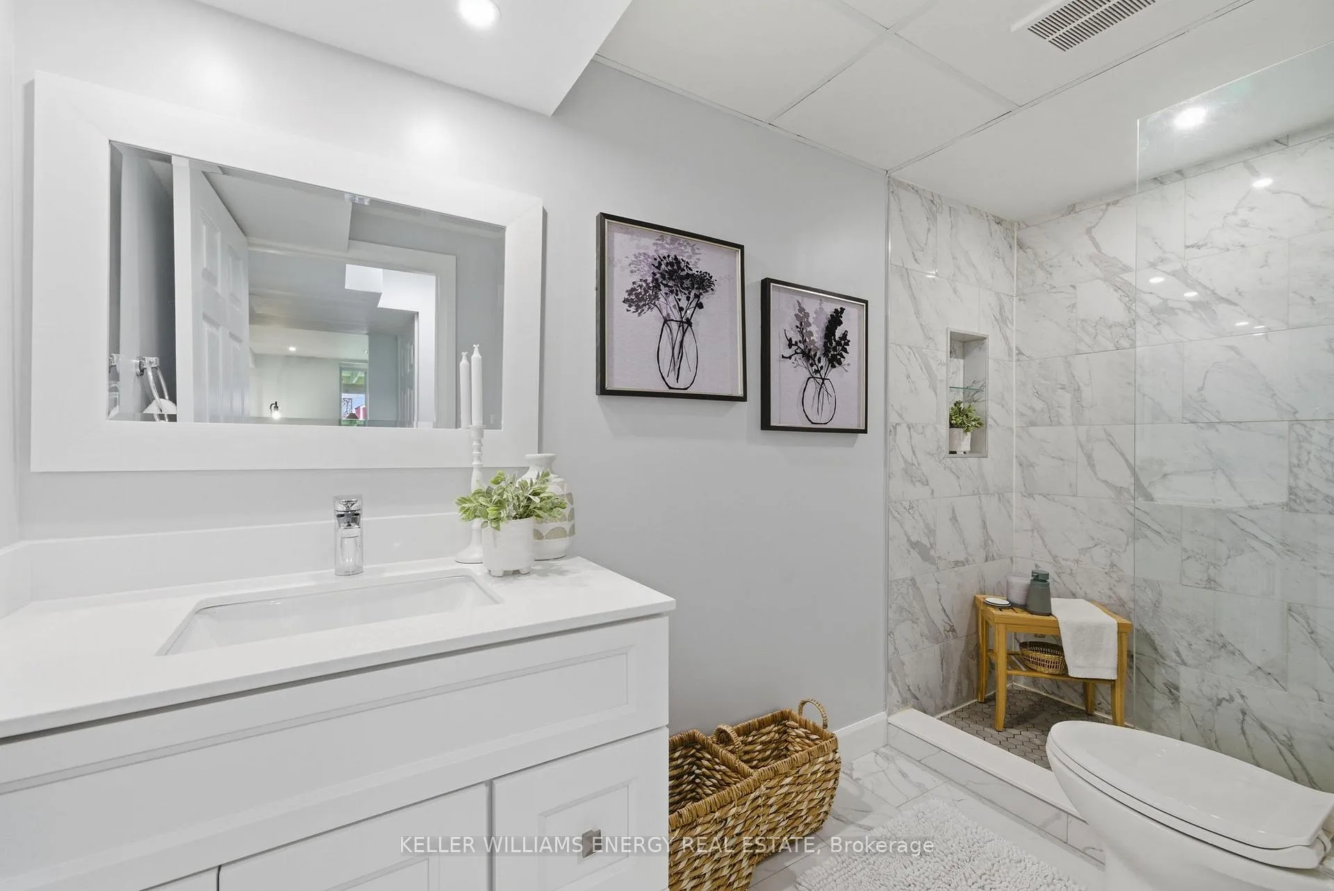 Photo 26 of 590 Brasswinds Trail, Oshawa, Pinecrest — HOMEH