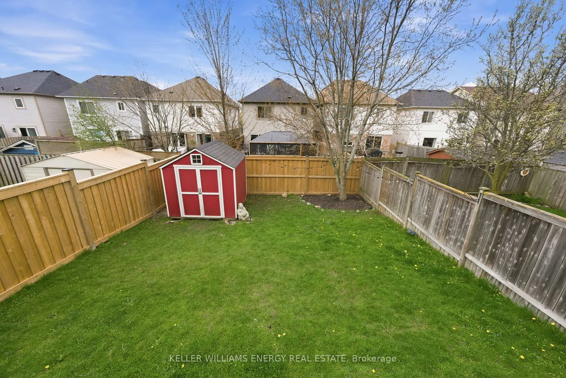 Photo 28 of 590 Brasswinds Trail, Oshawa, Pinecrest — HOMEH