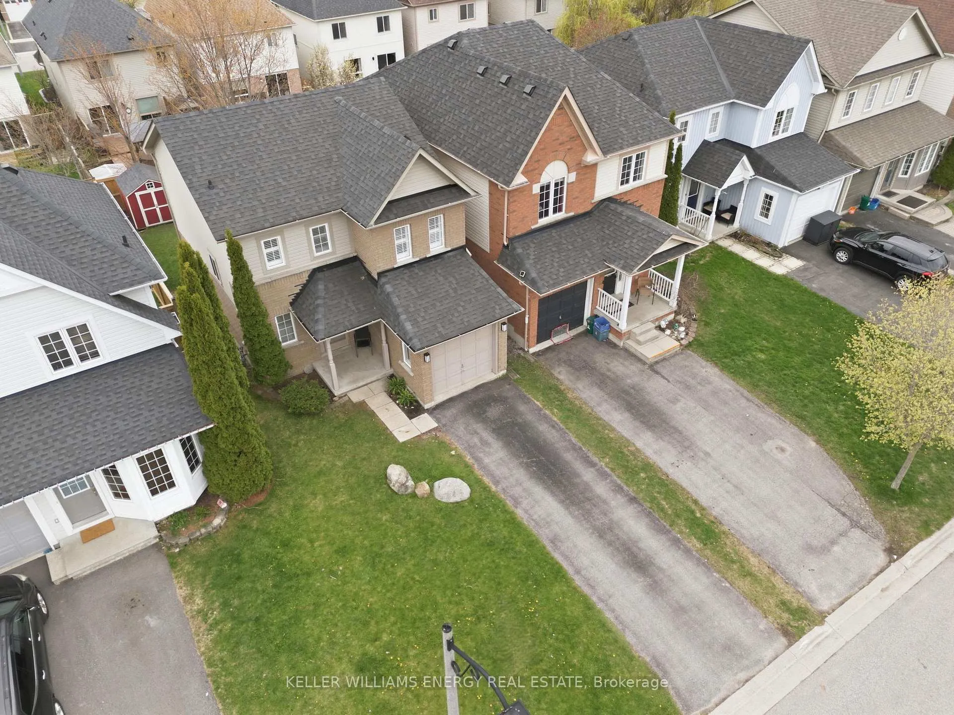 Photo 33 of 590 Brasswinds Trail, Oshawa, Pinecrest — HOMEH