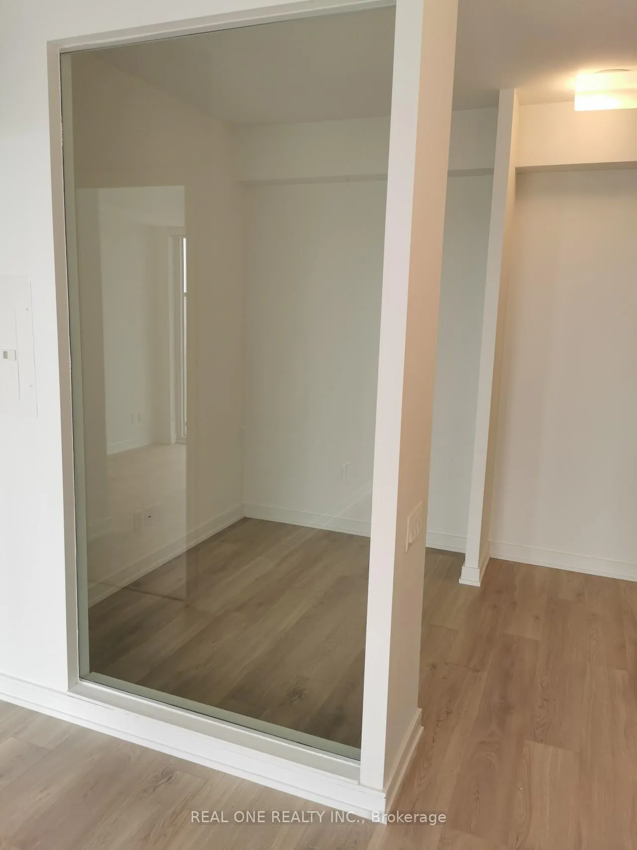 Photo 8 of Unit 3704, 3 Gloucester Street, Toronto, Church-Yonge Corridor — HOMEH