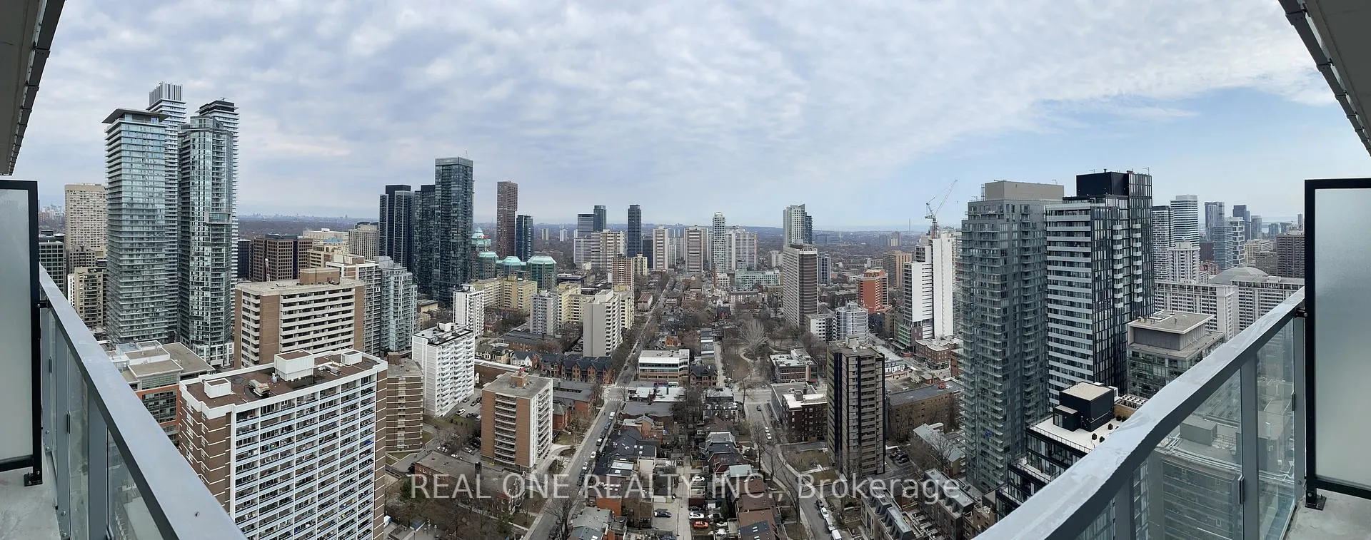 Photo 10 of Unit 3704, 3 Gloucester Street, Toronto, Church-Yonge Corridor — HOMEH