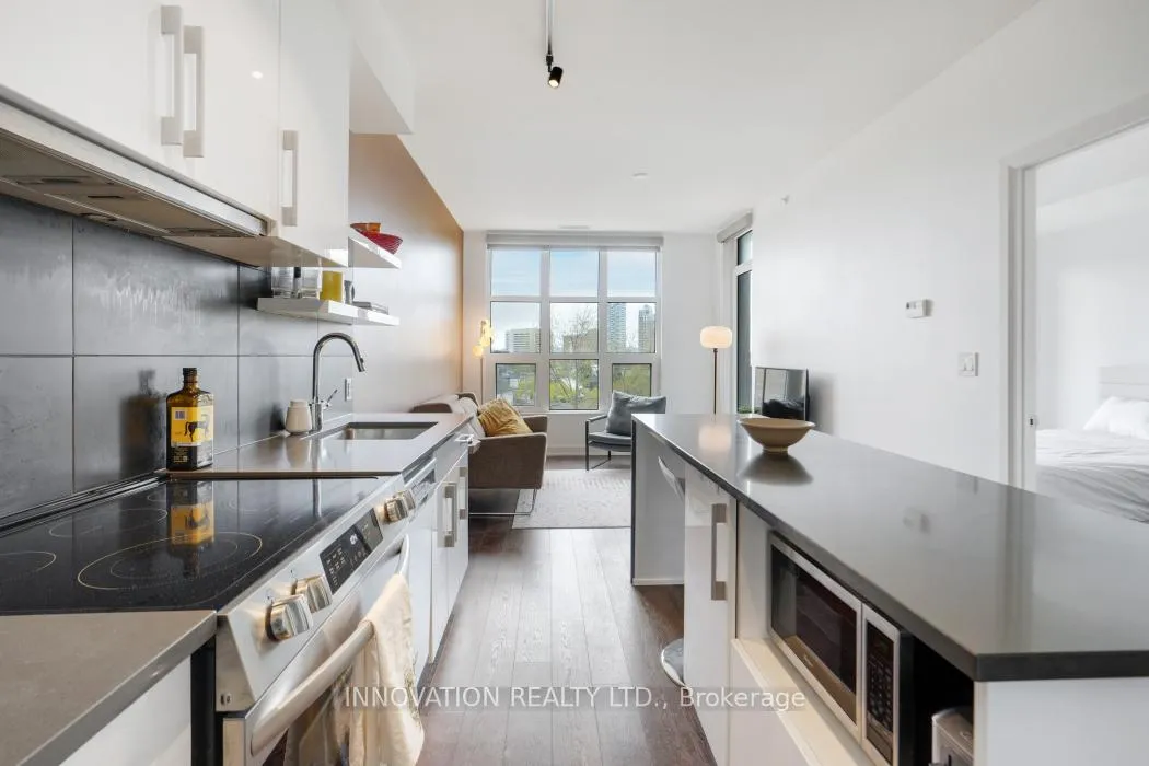 Photo 10 of Unit 410, 10 Rosemount Avenue, Ottawa, Hintonburg — HOMEH