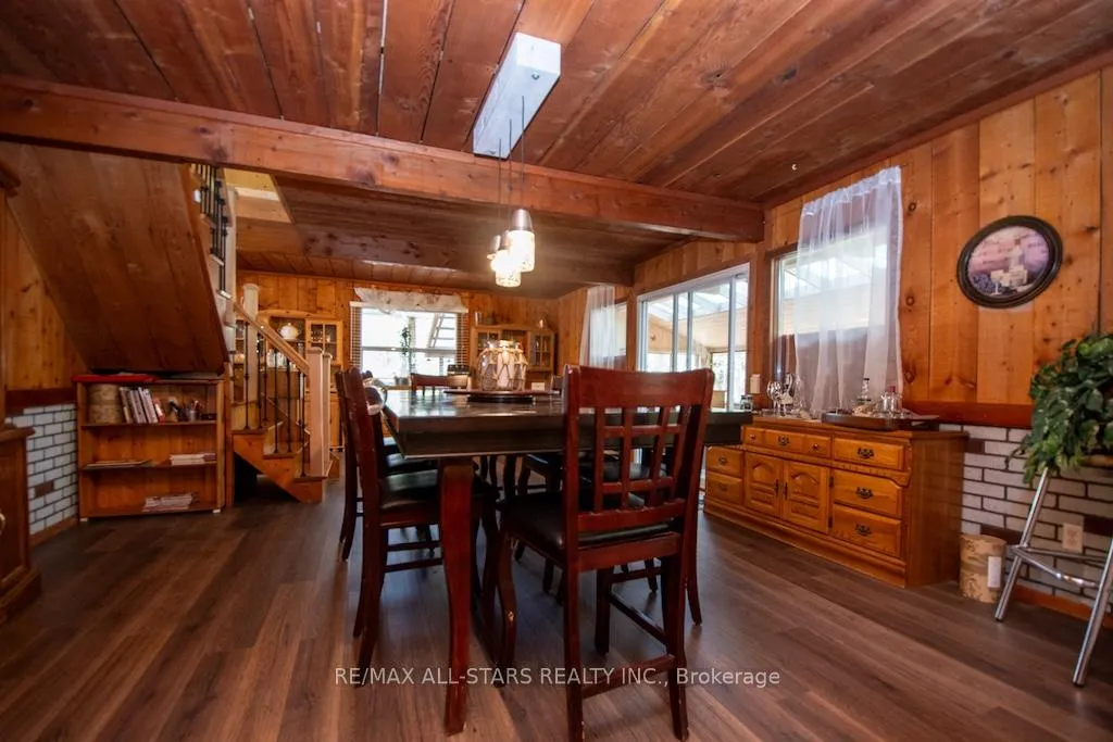 Photo 8 of 1130 Towering Oaks Drive, Minden Hills, Lutterworth — HOMEH