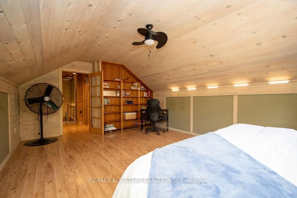 Photo 22 of 1130 Towering Oaks Drive, Minden Hills, Lutterworth — HOMEH