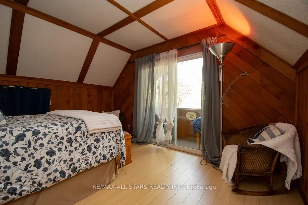 Photo 32 of 1130 Towering Oaks Drive, Minden Hills, Lutterworth — HOMEH