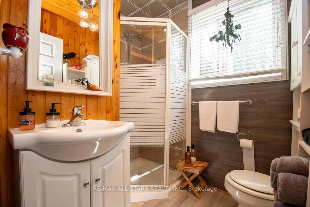 Photo 35 of 1130 Towering Oaks Drive, Minden Hills, Lutterworth — HOMEH