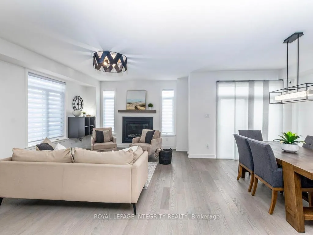 Photo 9 of 28 Mendoza Way, Ottawa, Kanata - Emerald Meadows/Trailwest — HOMEH