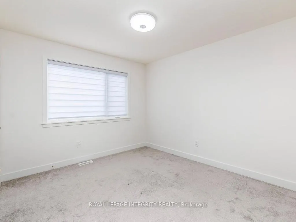Photo 26 of 28 Mendoza Way, Ottawa, Kanata - Emerald Meadows/Trailwest — HOMEH
