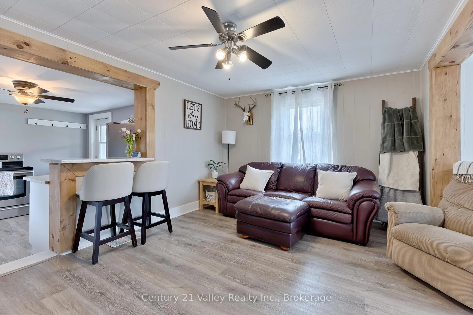 Photo 19 of 319 Mary Avenue, Renfrew — HOMEH
