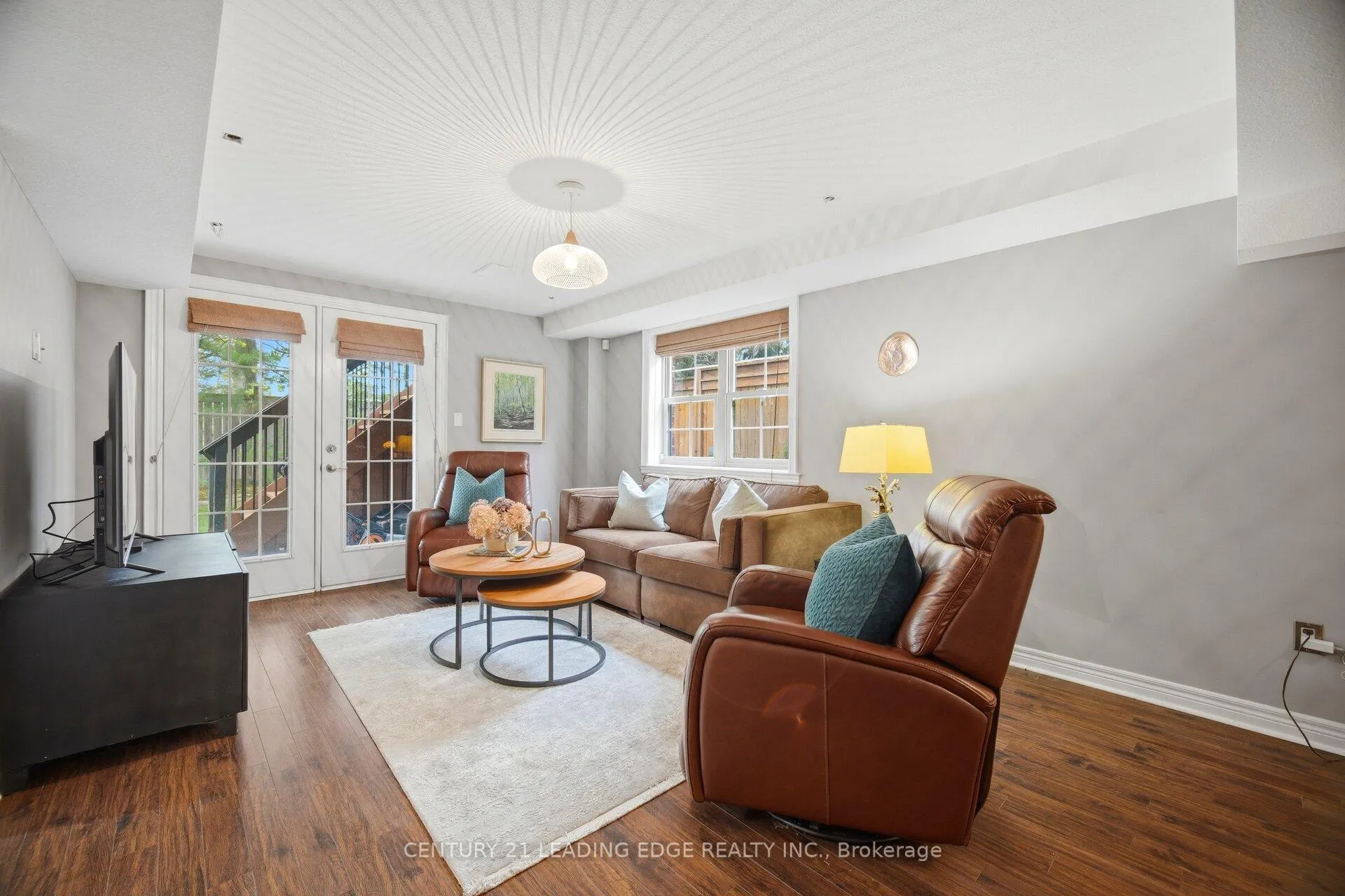 Photo 36 of 1051 Fernridge Common, Burlington, Bayview — HOMEH
